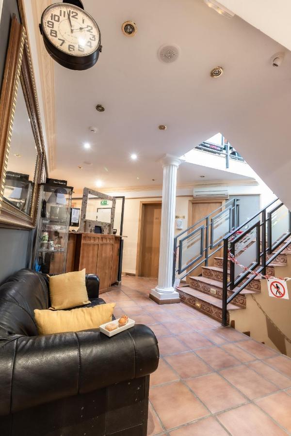 Hostal Rural El Cano By Vivere Stays Alpedrete Εξωτερικό φωτογραφία