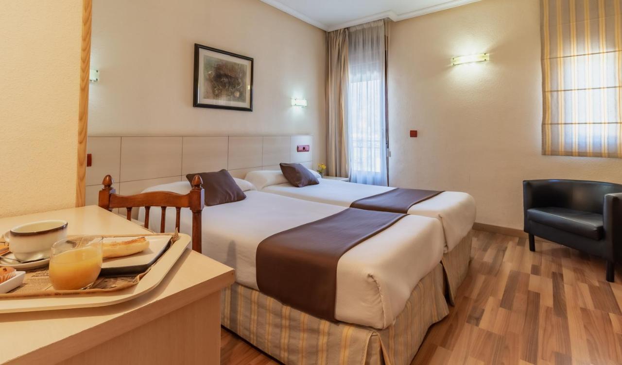Hostal Rural El Cano By Vivere Stays Alpedrete Εξωτερικό φωτογραφία