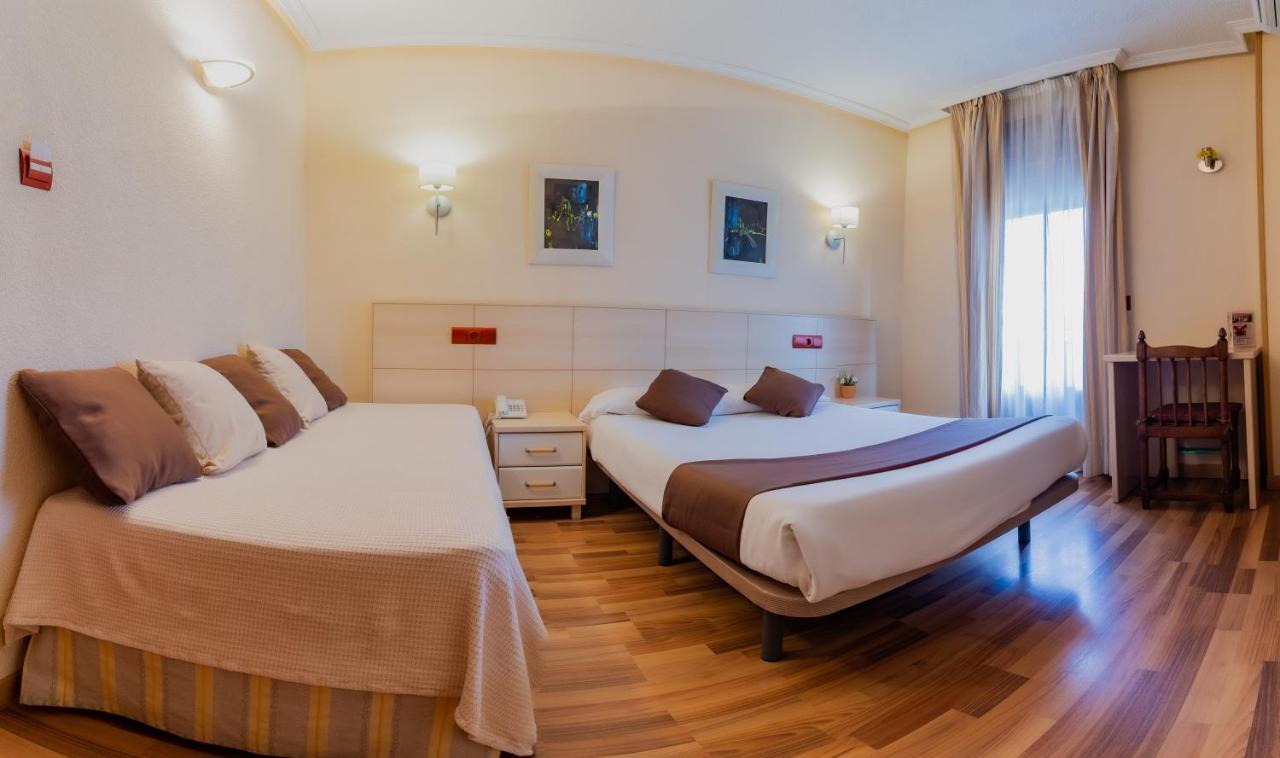 Hostal Rural El Cano By Vivere Stays Alpedrete Εξωτερικό φωτογραφία
