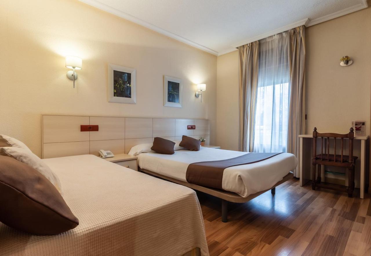 Hostal Rural El Cano By Vivere Stays Alpedrete Εξωτερικό φωτογραφία