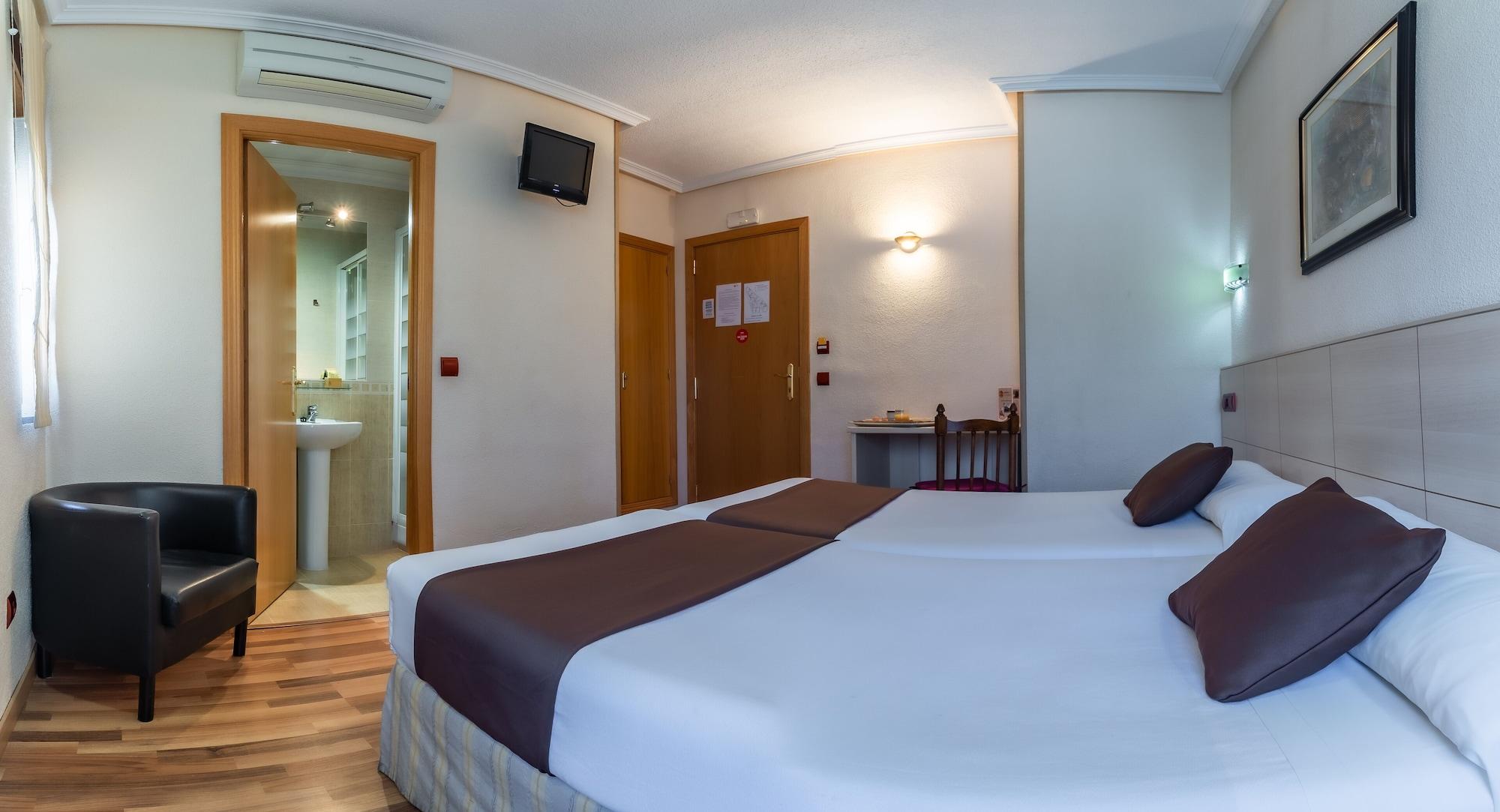 Hostal Rural El Cano By Vivere Stays Alpedrete Εξωτερικό φωτογραφία