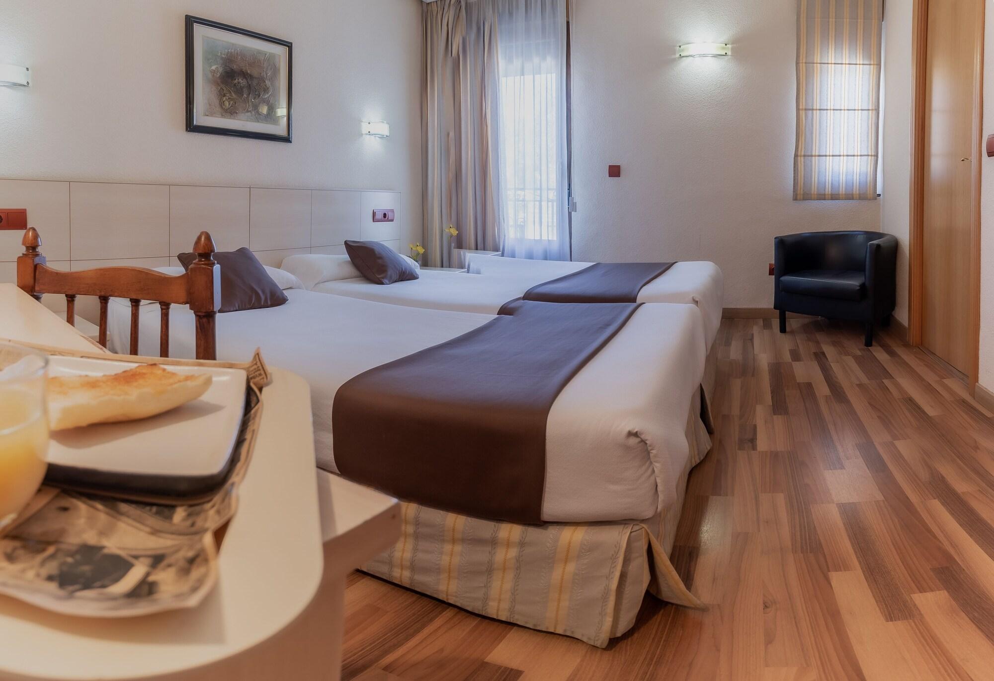 Hostal Rural El Cano By Vivere Stays Alpedrete Εξωτερικό φωτογραφία