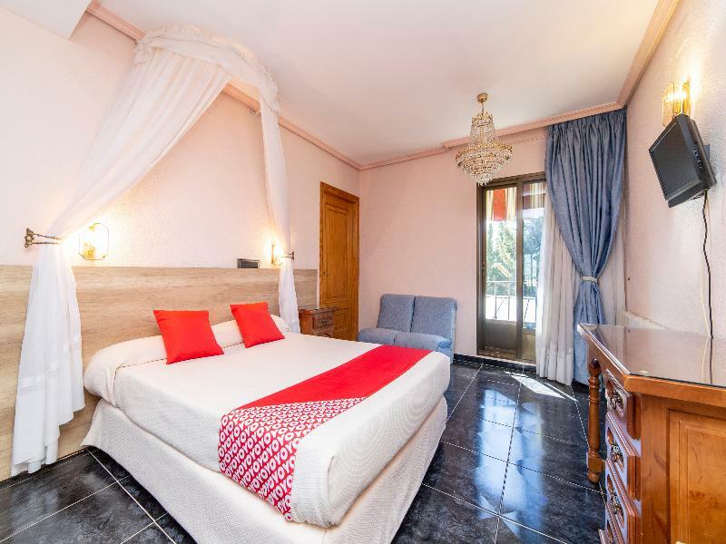 Hostal Rural El Cano By Vivere Stays Alpedrete Εξωτερικό φωτογραφία