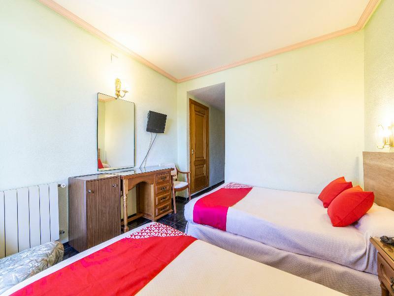 Hostal Rural El Cano By Vivere Stays Alpedrete Εξωτερικό φωτογραφία
